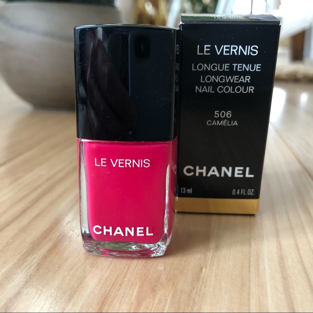 Pink CHANEL Polish